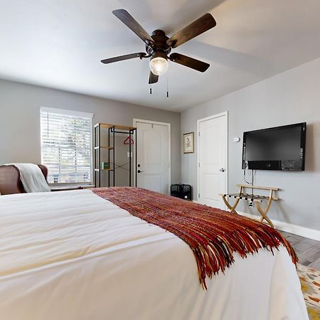 Meadow Creek Cottage Wimberley Exterior foto